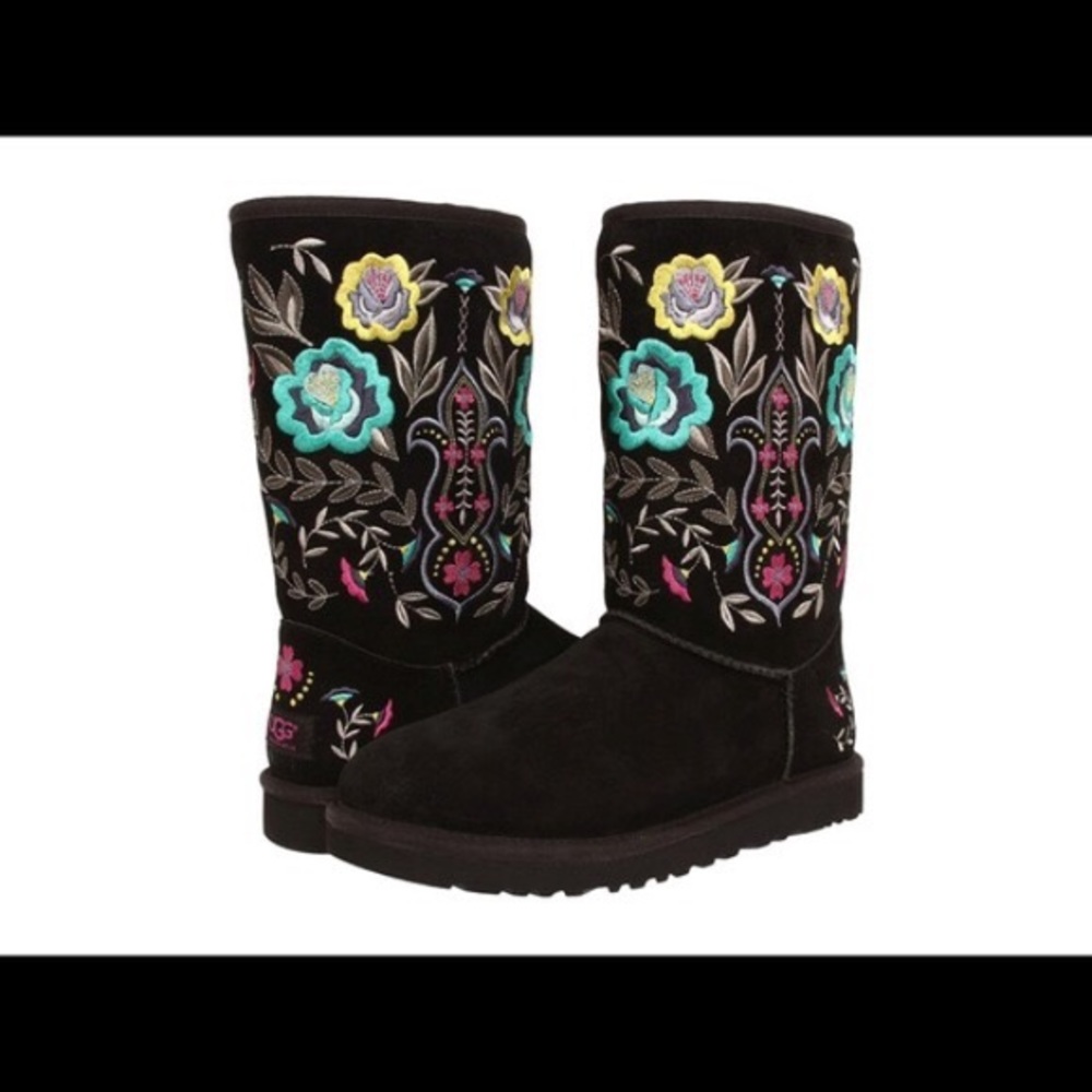 NEW UGG Size 7 Juliette Embroidered Boots Black